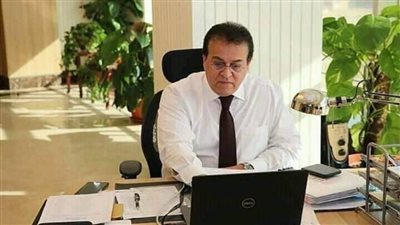 د. خالد عبدالغفار يعتمد نتيجة الإعلان الموحد عن خطة البعثات للعام الرابع 2020/2021