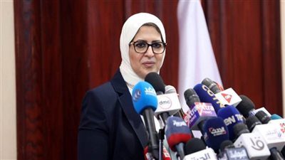 بالصور | وزيرة الصحة: التوسع في مراكز تلقي لقاح كورونا إلى 657 مركزًا على مستوى الجمهورية
