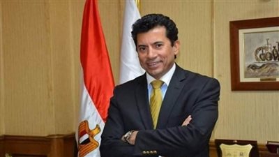 وزير الرياضة يتواصل هاتفيا مع السفير المصري ورئيسة البارالمبية للاطمئنان على البعثة