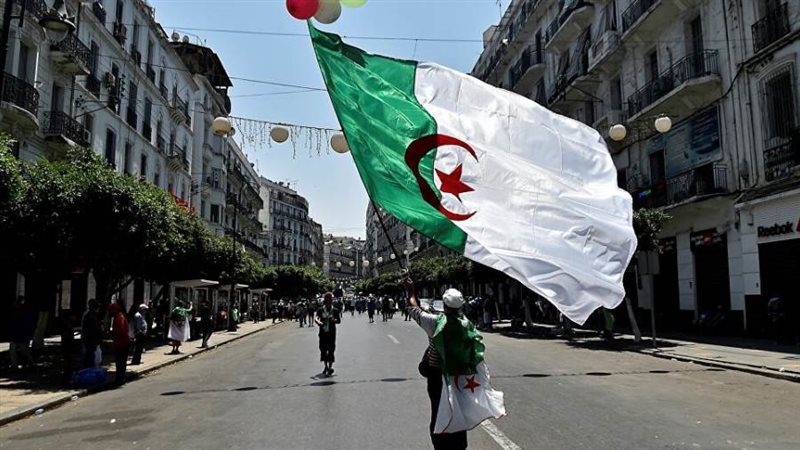 الجزائر