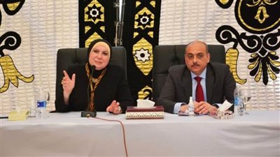 وزيرة التجارة تستعرض مؤشرات أداء 