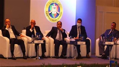 بالصور | وزير المالية: لا نية لتأجيل التطبيق الإلزامي لنظام التسجيل المسبق للشحنات «ACI»