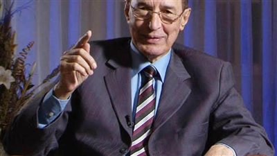 تشييع جثمان حمدي الكنيسي من مسجد الحصري ظهر اليوم