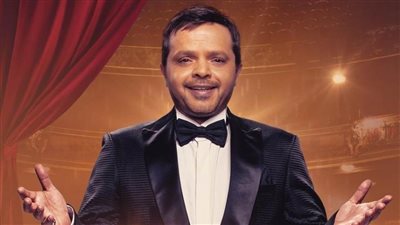 هنيدي يحتفل بـ تخطي إيرادات الإنس والنمس 42 مليون جنيه