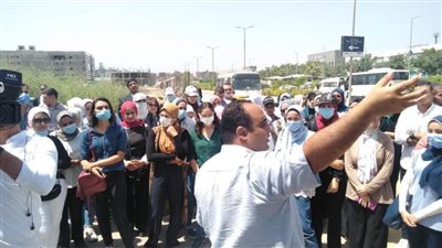 بالصور ..طلاب جامعة القاهرة في زيارة لأحدي مشروعات جهاز تنمية التجارة بوزارة التموين والتجارة الداخلية 