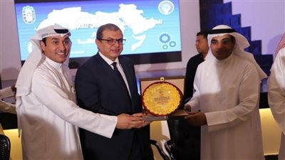 بالصور | وزير القوى العاملة يدعو إلى التكاتف وتحقيق الوحدة العربية لاستعادة الكيان العربي بكل قوته