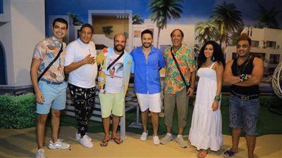 انتهاء عرض مسرحية 