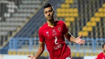 خلال مباراة أنجولا..محمد شريف يرتدي قميص «صلاح» مع المنتخب 