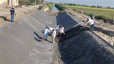 عاجل | الحكومة تكشف حقيقة إهدار مليارات الجنيهات على المشروع القومي لتأهيل الترع