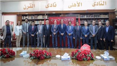 الخطيب يستقبل وفد الاتحاد الدولي للكاراتيه 