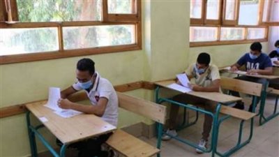طلاب الثانوية العامة دور ثان: امتحان الجبر والهندسة متوسط واعتمد على الفهم