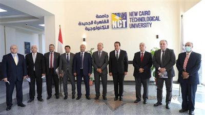 بالصور | د. خالد عبدالغفار يشهد توقيع بروتوكول بين جامعة القاهرة الجديدة التكنولوجية واتحاد الصناعات المصرية