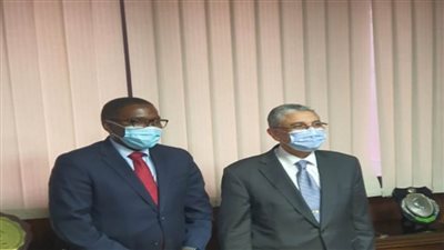 للتعرف على تجربة خفض الانبعاثات.. وزير الكهرباء يلتقي مساعد السكرتير العام للأمم المتحدة 