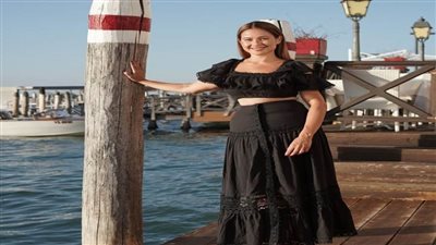 من إيطاليا.. ريا أبي راشد تُبهر متابعيها بإطلالة أنيقة (صور)