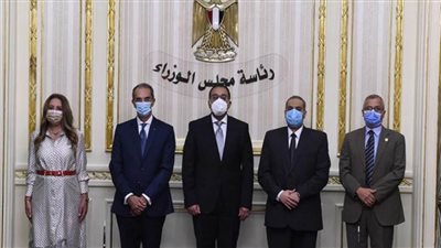 بالصور | مدبولي يشهد توقيع بروتوكول تعاون لدعم مشروعات الميكنة والتحول الرقمي في هيئة الدواء 