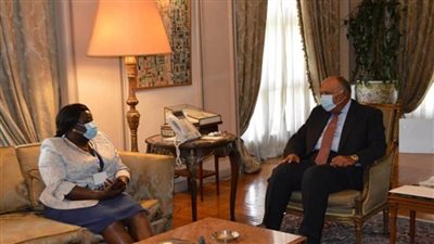 بالصور | سامح شكري يلتقي وزيرة خارجية جنوب السودان