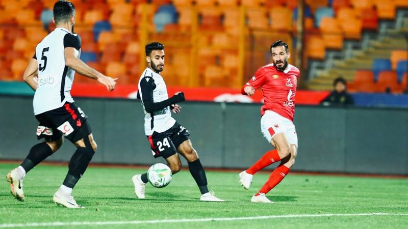 الأهلي وطلائع الجيش