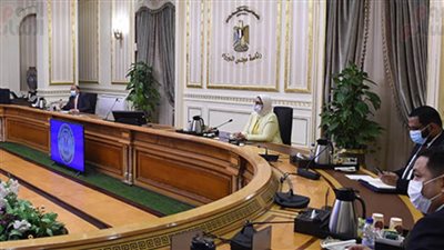 مجلس المحافظين يتابع الانتهاء من تطعيم الطلاب والعاملين بوزارة التعليم