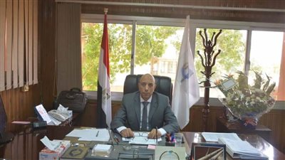 رئيس مياه أسوان يوجه بأهمية سرعة حل شكاوى المواطنين 