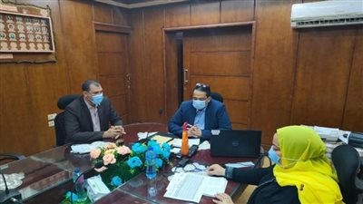 وكيل تعليم الغربية يتابع سير امتحانات الدور الثاني للثانوية العامة من داخل غرفة العمليات الرئيسية