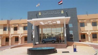 القوى العاملة تعلن توفير 100 فرصة عمل برواتب مجزية في هذه المحافظة