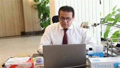 التعليم العالي: إنشاء حاضنتين تكنولوجيتين للصحة والمنتجات الصيدلية لتعميق التصنيع المحلي