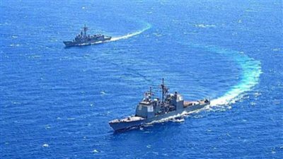 البحرية المصرية والهندية تنفذان تدريبًا بحريًا عابرًا بنطاق الأسطول الشمالى