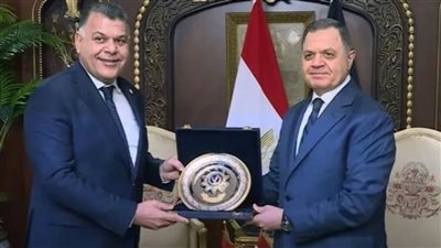 وزير الداخلية يؤكد الدعم والمساندة للشرطة الليبية خلال لقائه مع نظيره الليبي