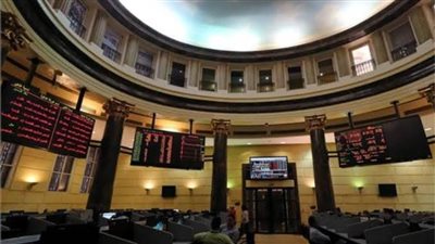 البورصة تستهل التعاملات بتراجع جماعي لكافة المؤشرات 