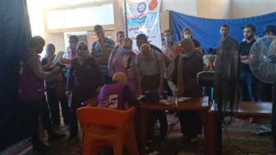 لليوم التاني علي التوالي مراكز التطعيم الجديدة(ببورسعيد)تشهد إقبال المواطنين للحصول علي لقاح كورونا