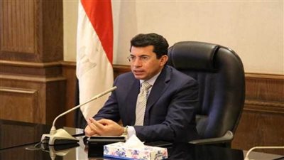 لتدريب 20 ألف شاب وفتاة.. وزير الرياضة يوجه بإطلاق مبادرة المراكز المجتمعية الرقمية