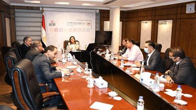 بالصور | التخطيط تبحث تنفيذ تكليفات الرئيس السيسي الخاصة بتقرير التنمية البشرية 2021