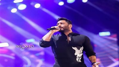 أسطورة مصر.. تامر حسني يحيي حفلا أسطوريا بكلية آداب جامعة الإسكندرية وسط أضخم حضور جماهيري (صور)