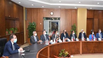 بالصور | وزير البترول يترأس اجتماع اللجنة العليا لمؤتمر إيجبس 2022