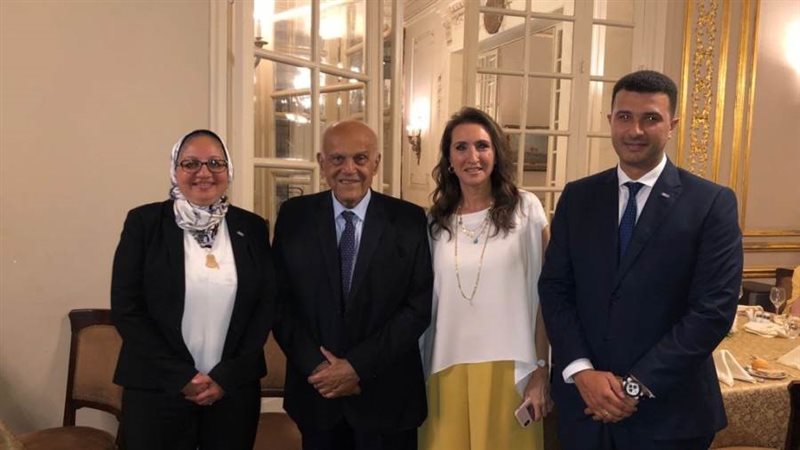 جانب من توقيع البروتوكول