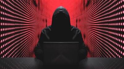 سقوط شخص يستولي على بيانات بطاقات الدفع الإلكتروني الخاصة بعملاء البنوك بالقليوبية