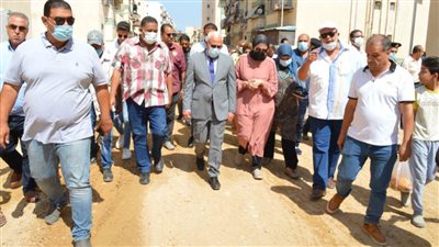 محافظ بورسعيد يتفقد أعمال التطوير الشاملة بمنطقة فاطمة الزهراء بحي الضواحي