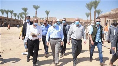 وزيرا التنمية المحلية والسياحة يتفقدان مشروعات إحياء 