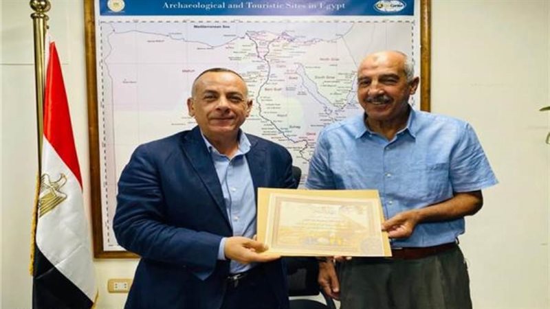 الأعلى للأثار يكافىء