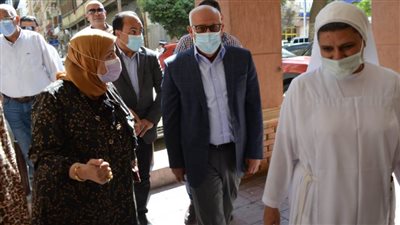 محافظ بورسعيد يشهد بداية العام الدراسي بمدرسة الراهبات ببورسعيد