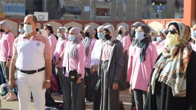 محافظ بورسعيد يؤكد توزيع أرقام الجلوس واعتمادات الأجازات المرضية من خلال مديرية للتربية والتعليم