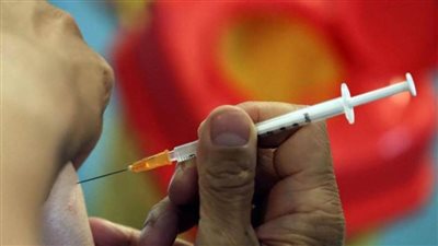 دارسة تكشف دور اللقاحات في مواجهة الأشكال الحادة من كورونا 