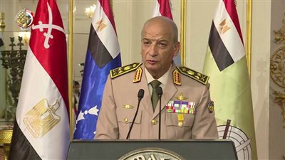 وزير الدفاع يشهد الاحتفال بتخريج الدفعة 159 من معهد ضباط الصف المعلمين