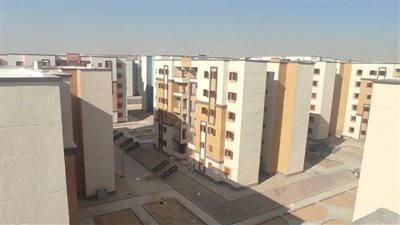 وزير الإسكان يتابع الموقف التنفيذي لمشروع 