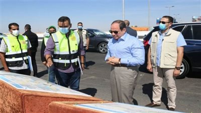 السيسي يتابع أعمال تطوير الطرق والمحاور الجديدة بالقاهرة الكبرى 