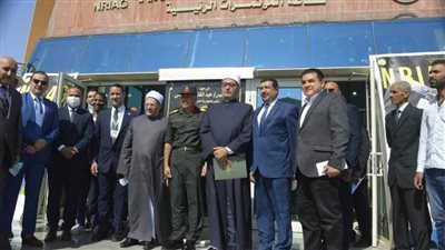 د.خالد عبدالغفار يستعرض تقريرًا حول فعاليات المؤتمر العربي السابع في الفلك والجيوفيزياء (صور )