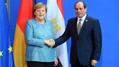 السيسي وميركل يبحثان ضرورة إجراء الانتخابات الليبية في موعدها