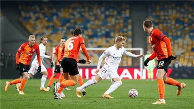ريال مدريد يفوز على شاختار 5-0 في دوري أبطال أوروبا