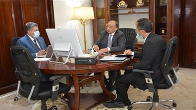 وزيرا البيئة والتنمية المحلية يناقشان التقرير المشترك لآخر مستجدات منظومة عقود التشغيل للمخلفات بالقاهرة 