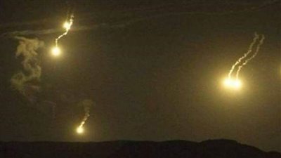 إسرائيل تطلق قنابل مضيئة بالقرب من الحدود مع لبنان